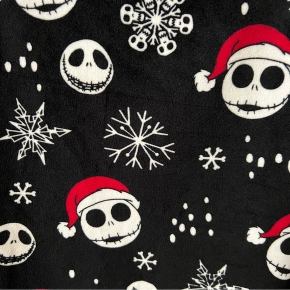 Nightmare Before Christmas Jack Skellington Santa Hat Fleece Pajama Top Size 3X - Picture 2 of 10